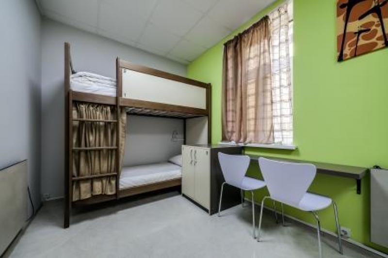 OSTRIV Five-bed room